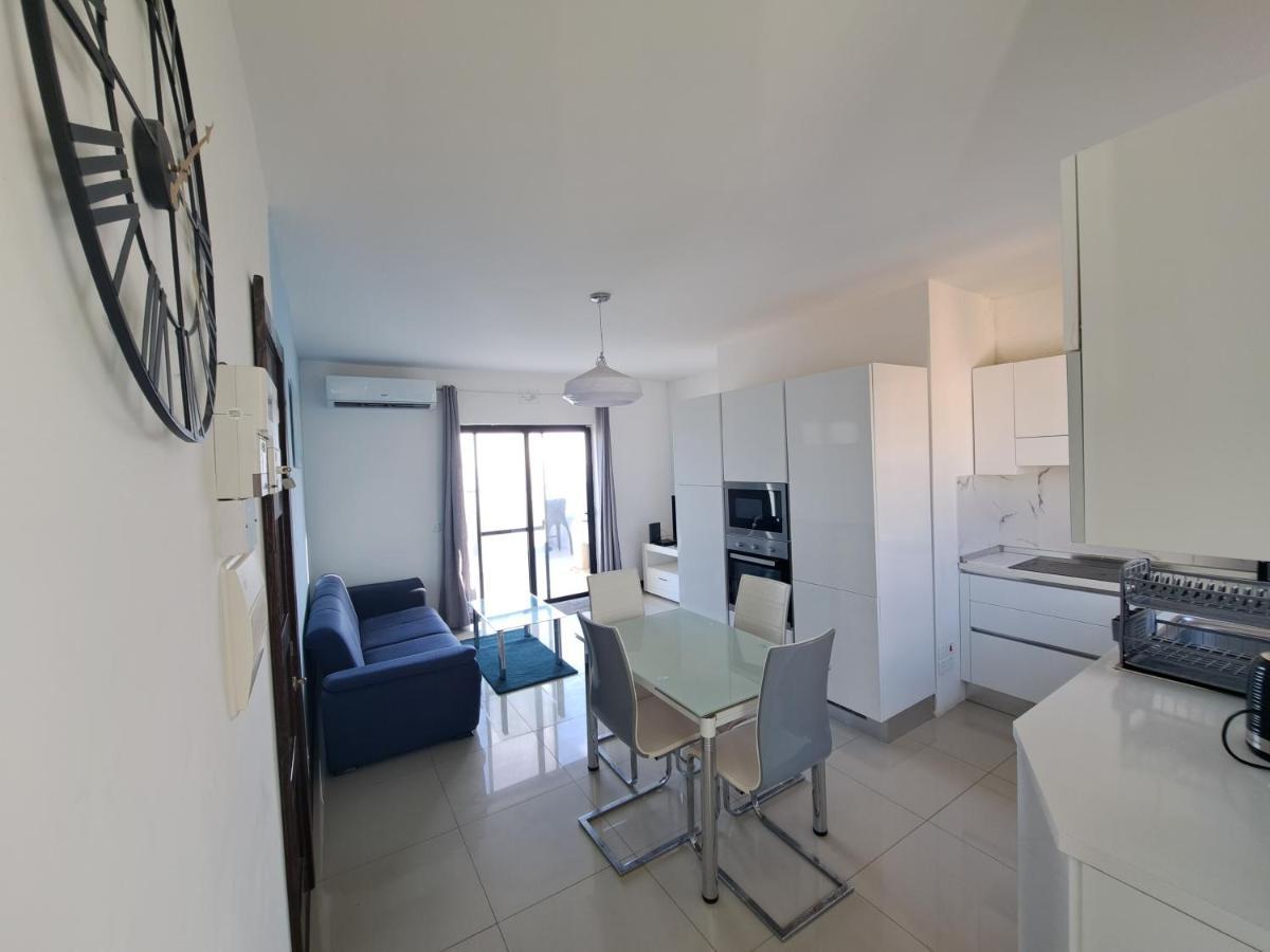 Ferienwohnung Sea View Penthouse Zebbug  Exterior foto